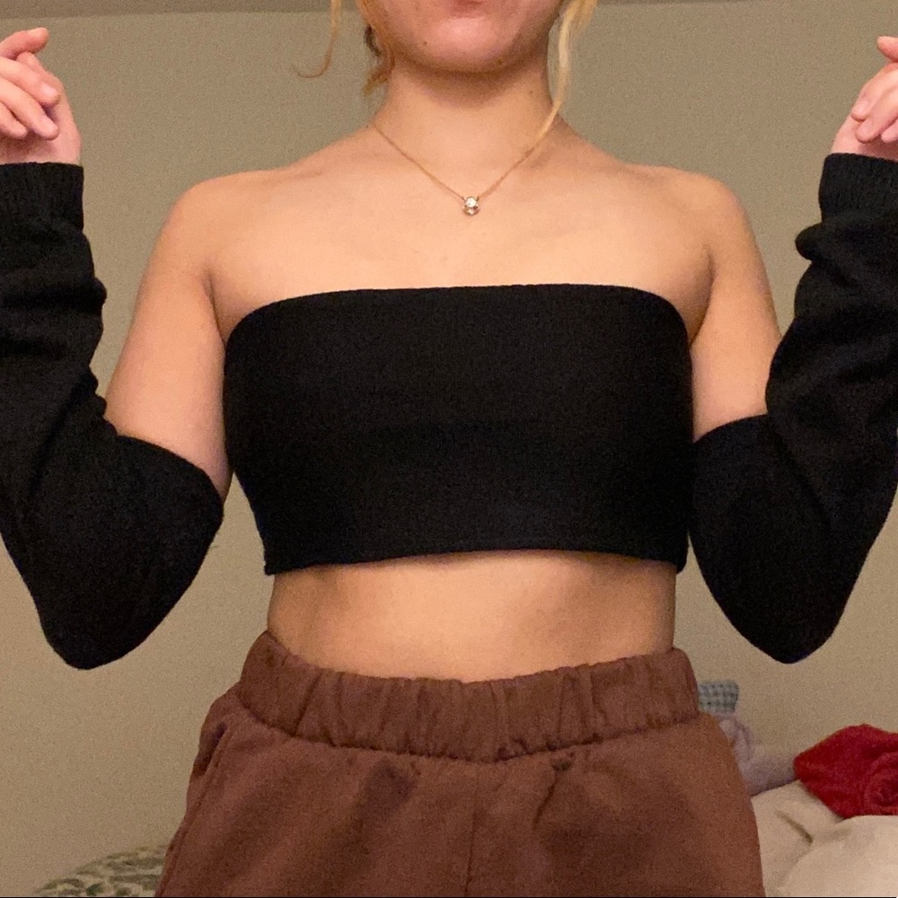 Black sweater tube top with detachable sleeves